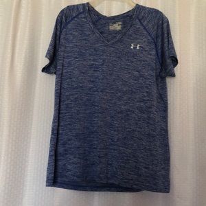 Women’s Under Armour shirt
